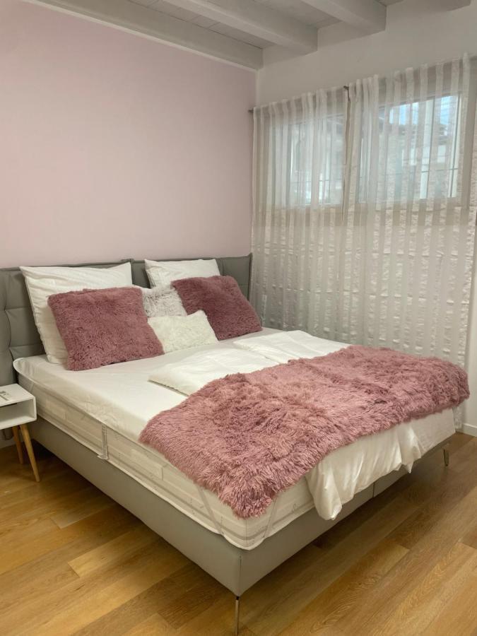 Sirmione Appartement Residenz Cesare Exterior photo